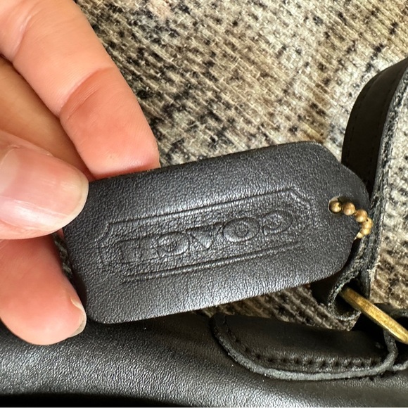 Vintage Coach Black Companion Crossbody Bag - Picture 3 of 4